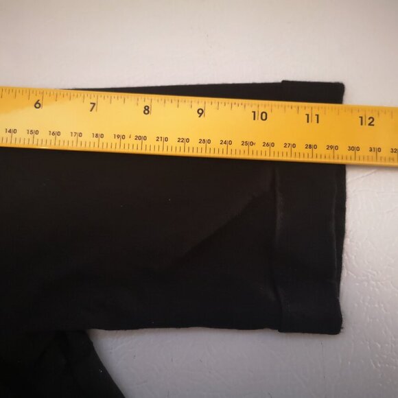 Apt. 9 Ladies Black with Sequins on Front Size Medium Top - Picture 8 of 9